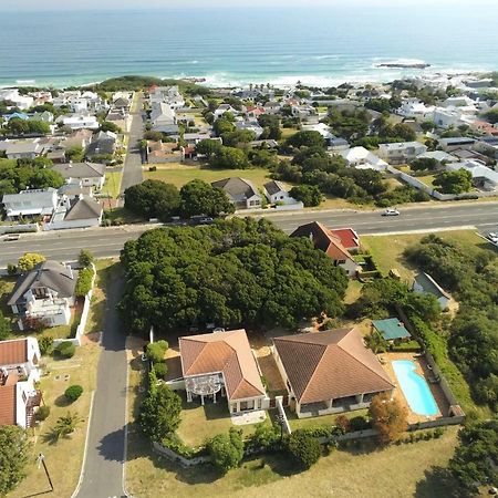 Milkwood Lodge Hermanus Exteriör bild